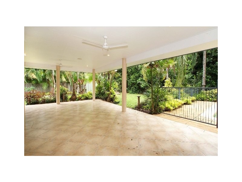 15 Bramble Street, Clifton Beach QLD 4879