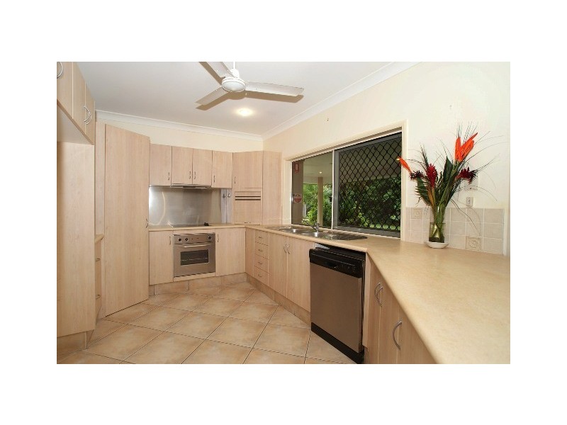 15 Bramble Street, Clifton Beach QLD 4879