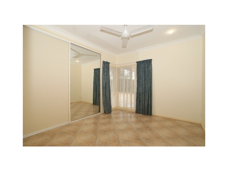 15 Bramble Street, Clifton Beach QLD 4879