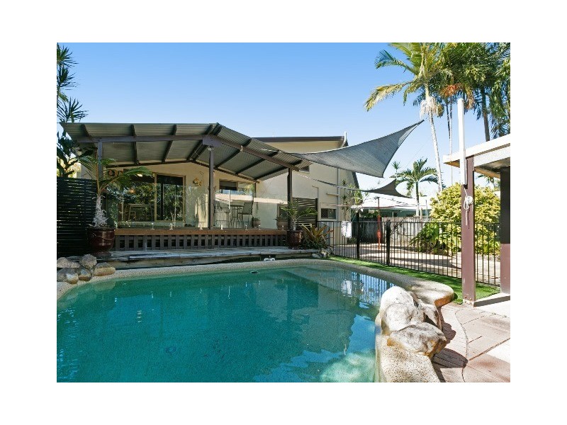 11 Sussex Street, Trinity Park QLD 4879