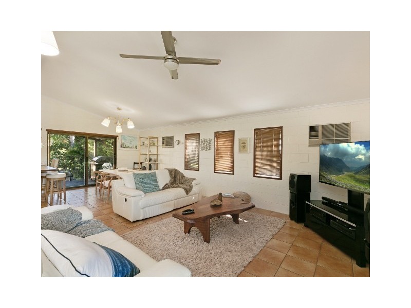 11 Sussex Street, Trinity Park QLD 4879