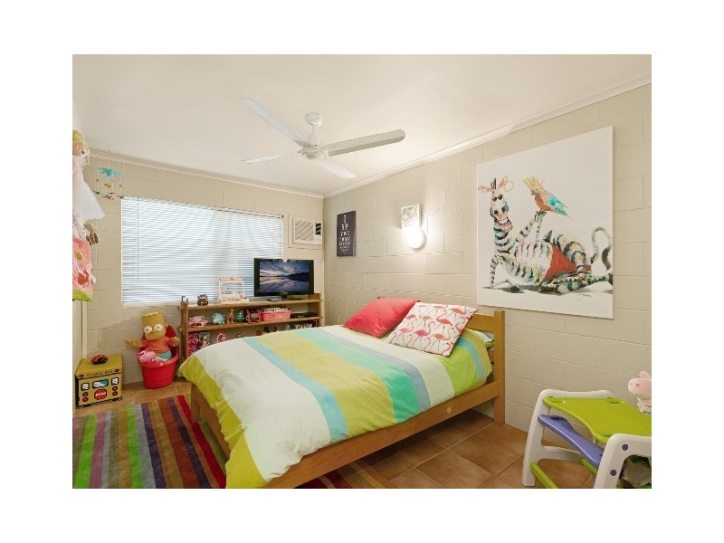 11 Sussex Street, Trinity Park QLD 4879