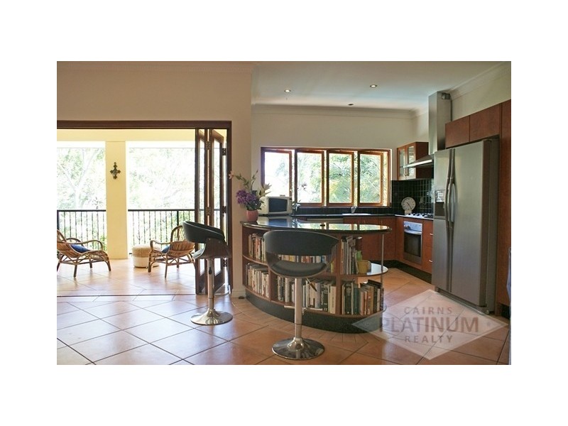 31/7 Tari Place, Trinity Beach QLD 4879