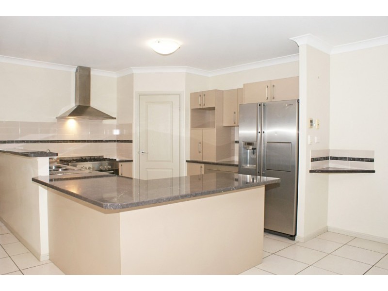 21 Moojeeba Way, Trinity Park QLD 4879