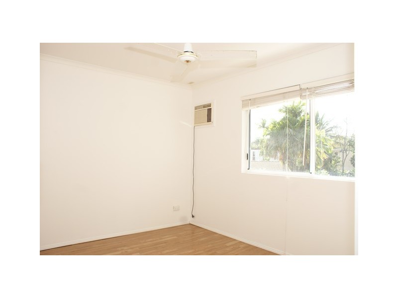 2/18 Adair Street, Yorkeys Knob QLD 4878