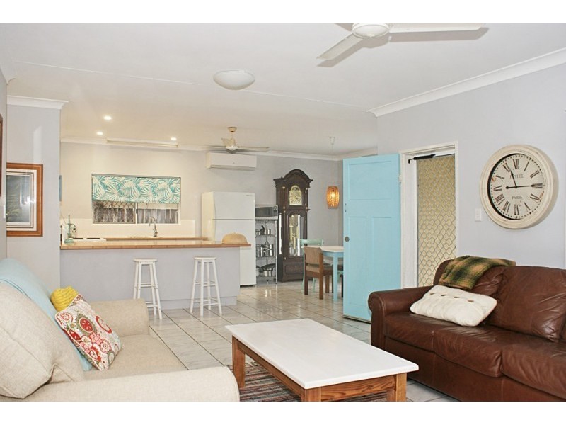 24 Maurice Street, Kewarra Beach QLD 4879
