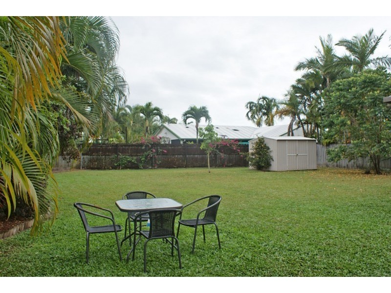 24 Maurice Street, Kewarra Beach QLD 4879