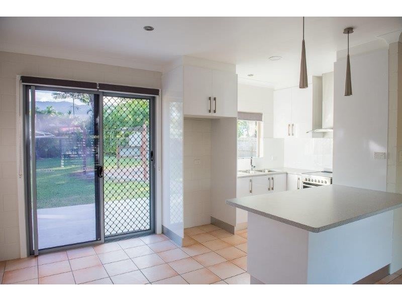 51 Sidlaw Street, Smithfield QLD 4878