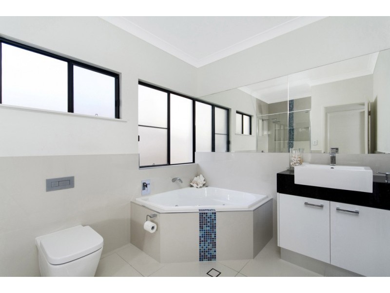 41 Harbour Drive, Trinity Park QLD 4879
