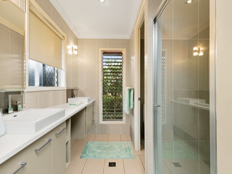 38 Norwood Crescent, Trinity Park QLD 4879