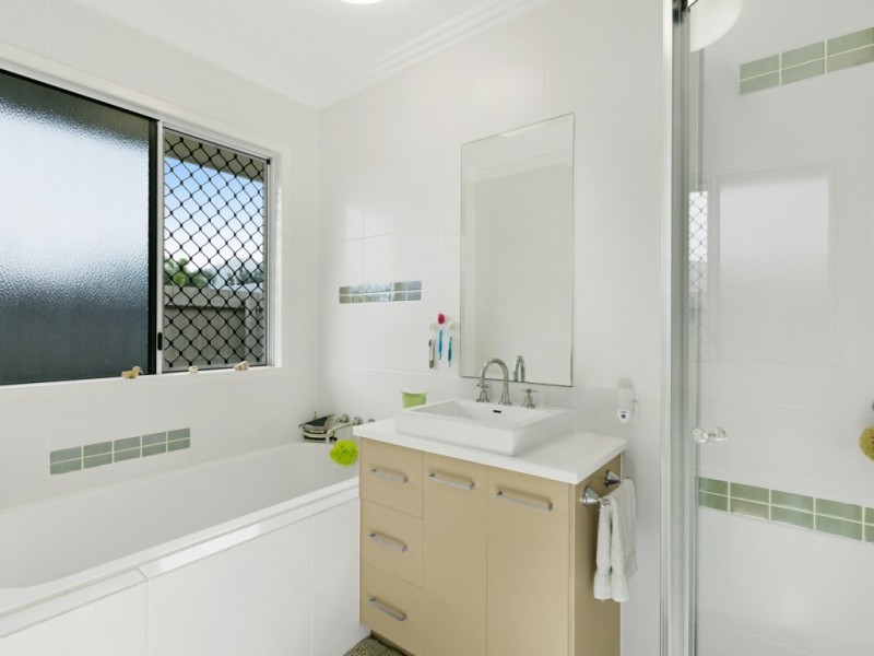 38 Norwood Crescent, Trinity Park QLD 4879