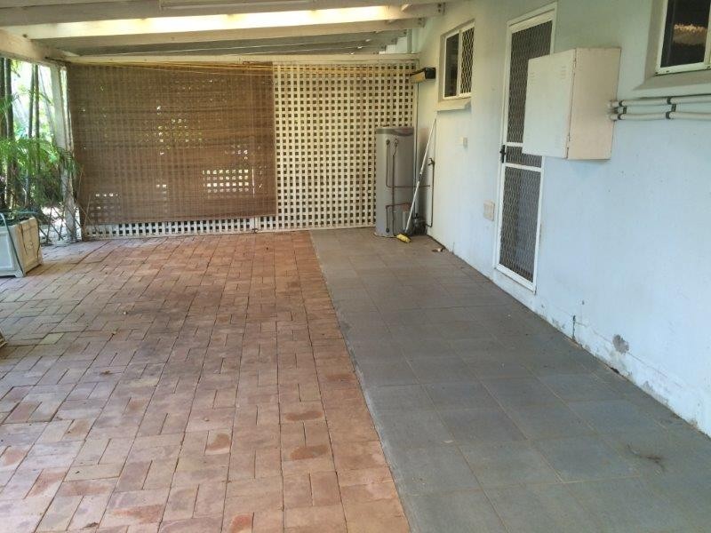 2/88 Cedar Road, Palm Cove QLD 4879