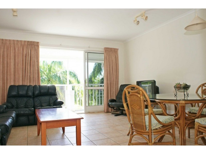 135/241 Coral Coast Drive, Palm Cove QLD 4879