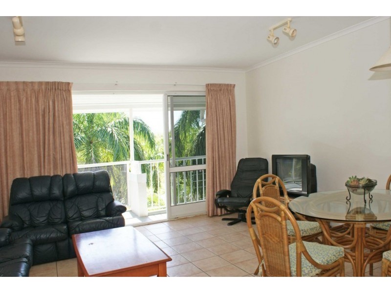 135/241 Coral Coast Drive, Palm Cove QLD 4879