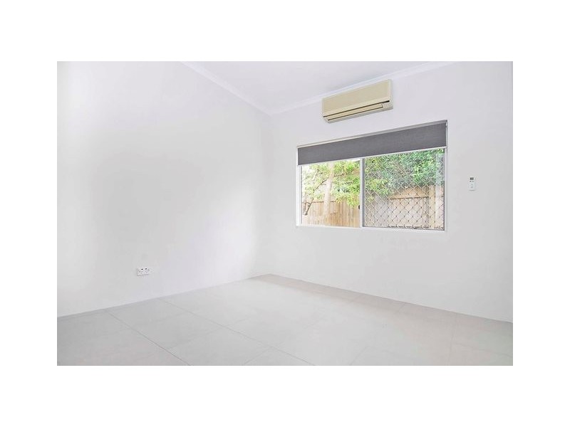 28 Lamb Street, Smithfield QLD 4878