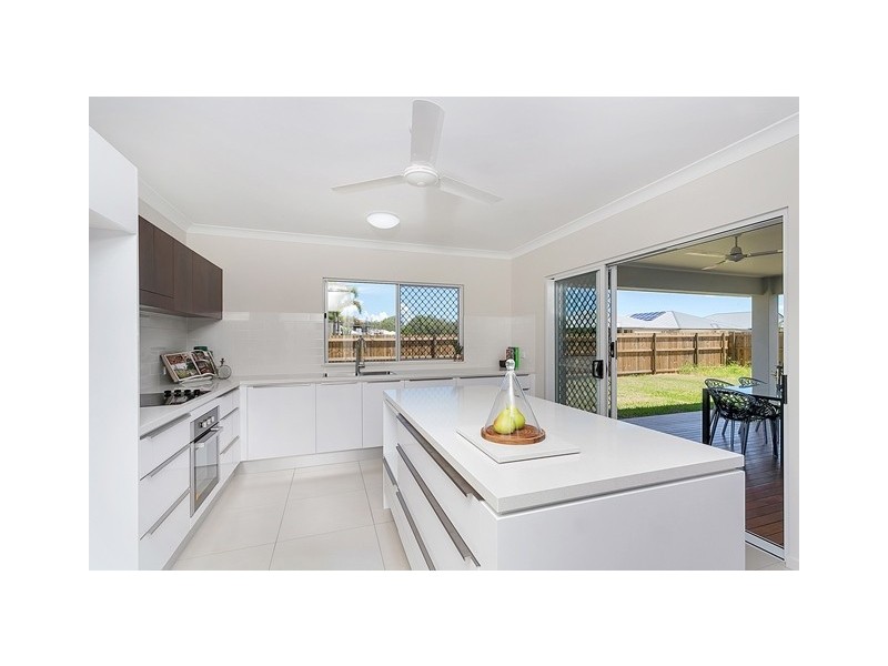 1 Carrington Way (17Foxville Circuit), Trinity Park QLD 4879