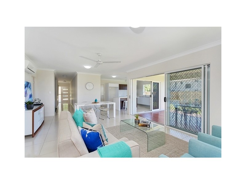 1 Carrington Way (17Foxville Circuit), Trinity Park QLD 4879