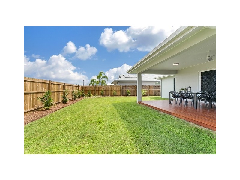 1 Carrington Way (17Foxville Circuit), Trinity Park QLD 4879