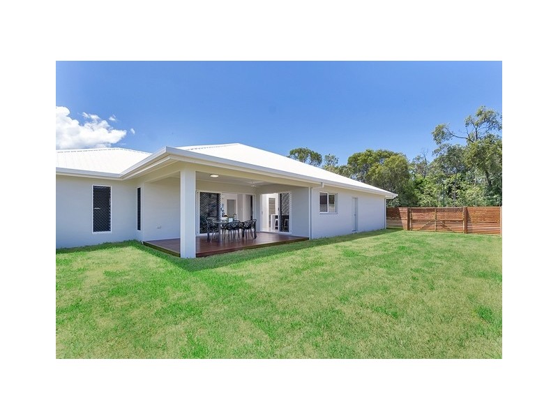 1 Carrington Way (17Foxville Circuit), Trinity Park QLD 4879