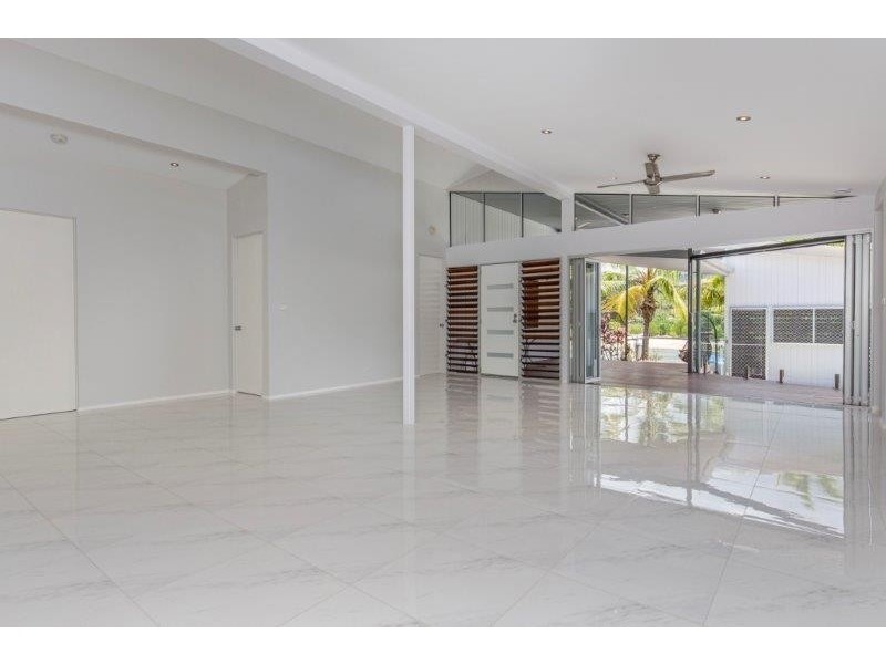 41 Riverside Parade, Trinity Park QLD 4879