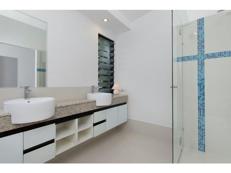 41 Riverside Parade, Trinity Park QLD 4879