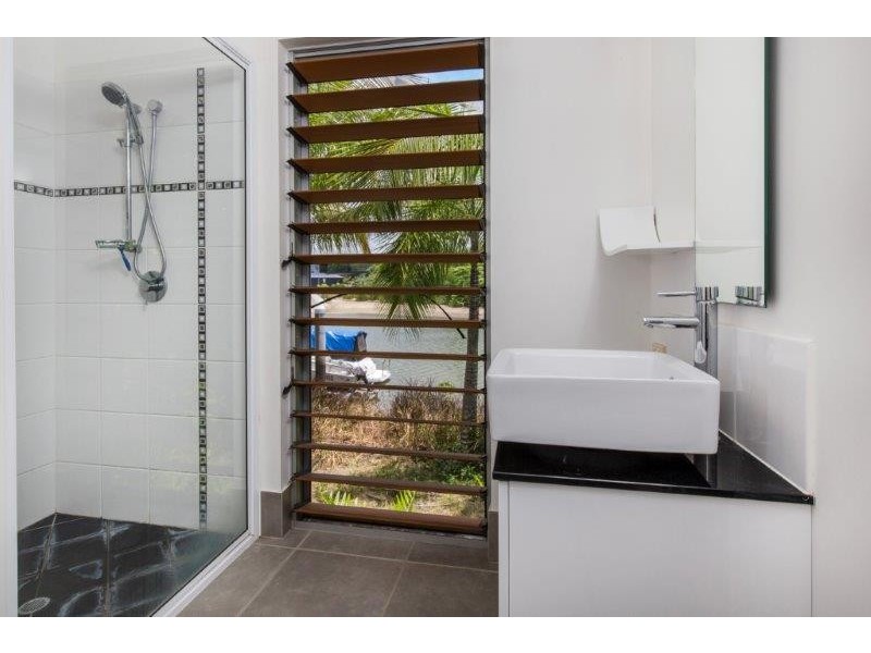 41 Riverside Parade, Trinity Park QLD 4879