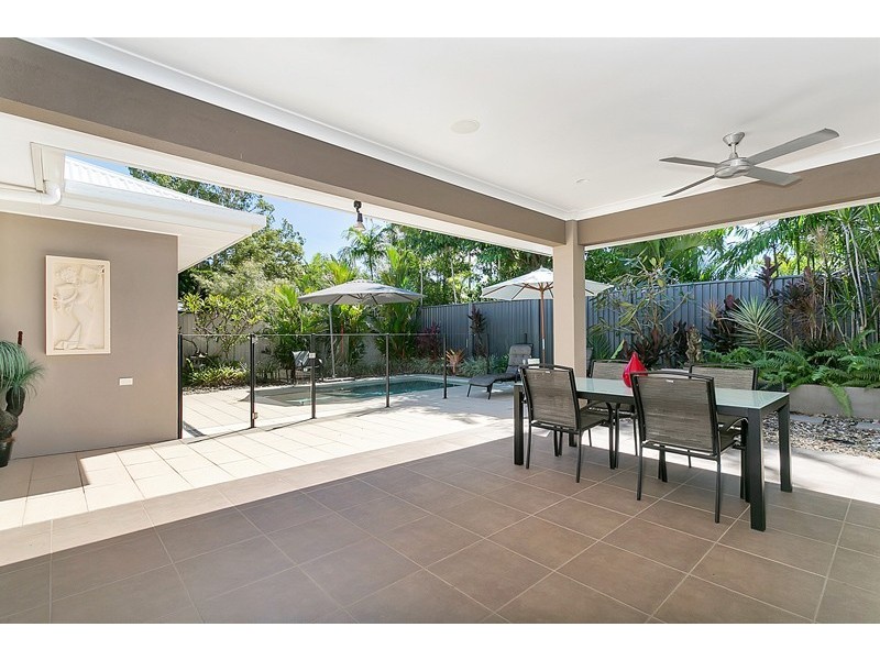4 Saunders Court, Clifton Beach QLD 4879