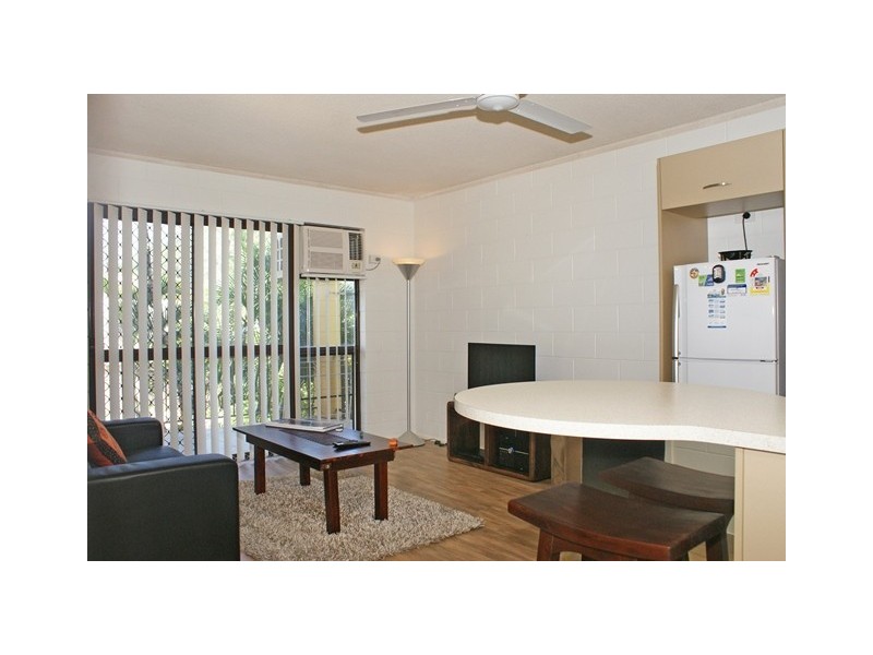 10/83 Moore Street, Trinity Beach QLD 4879
