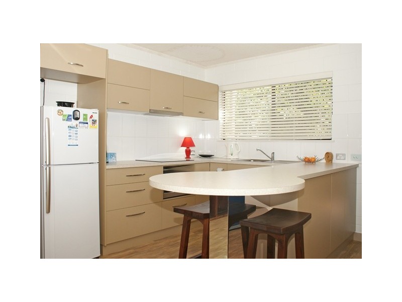 10/83 Moore Street, Trinity Beach QLD 4879