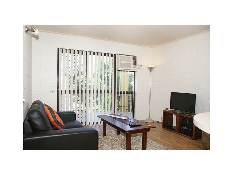 10/83 Moore Street, Trinity Beach QLD 4879