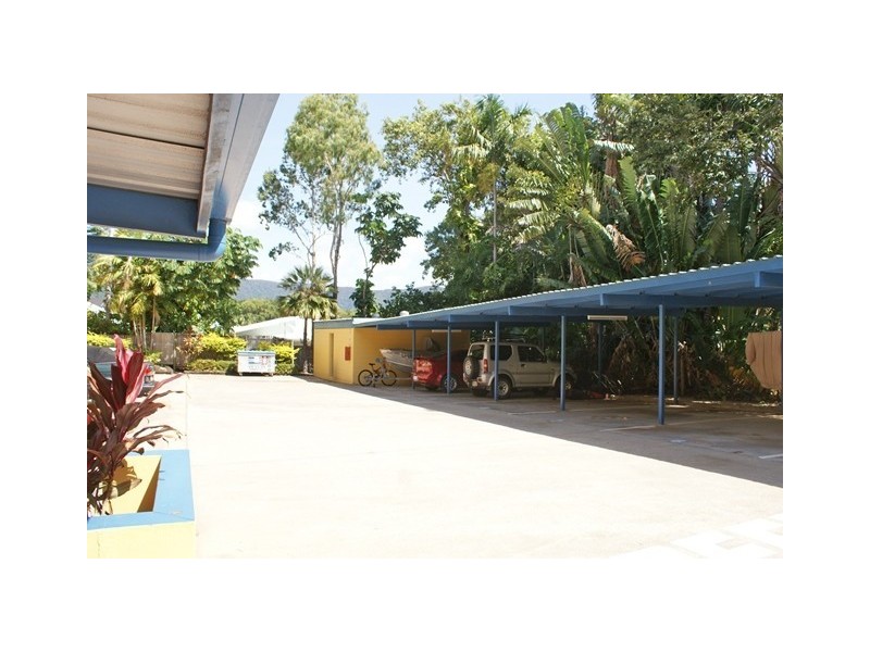 10/83 Moore Street, Trinity Beach QLD 4879