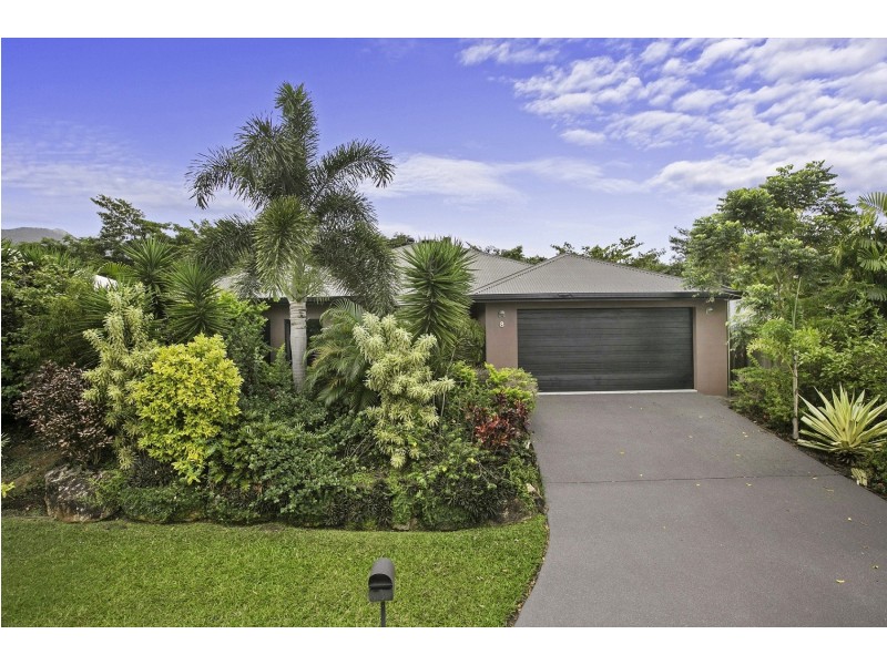 8 Greenvale Close, Smithfield QLD 4878