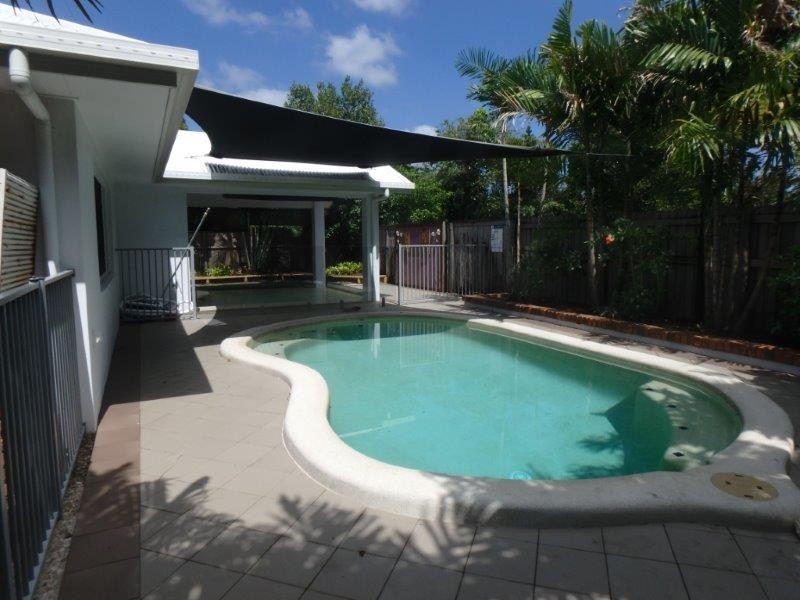 5 Vetiver Street, Trinity Park QLD 4879