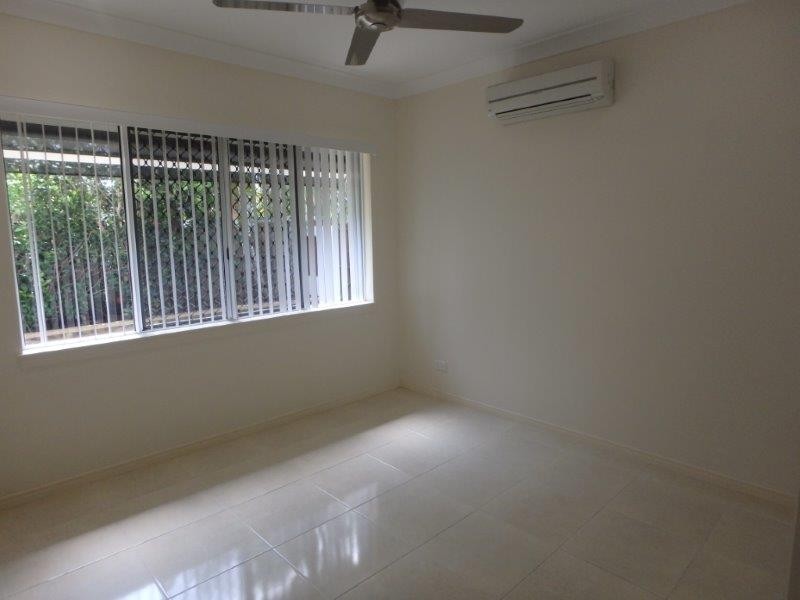 5 Vetiver Street, Trinity Park QLD 4879