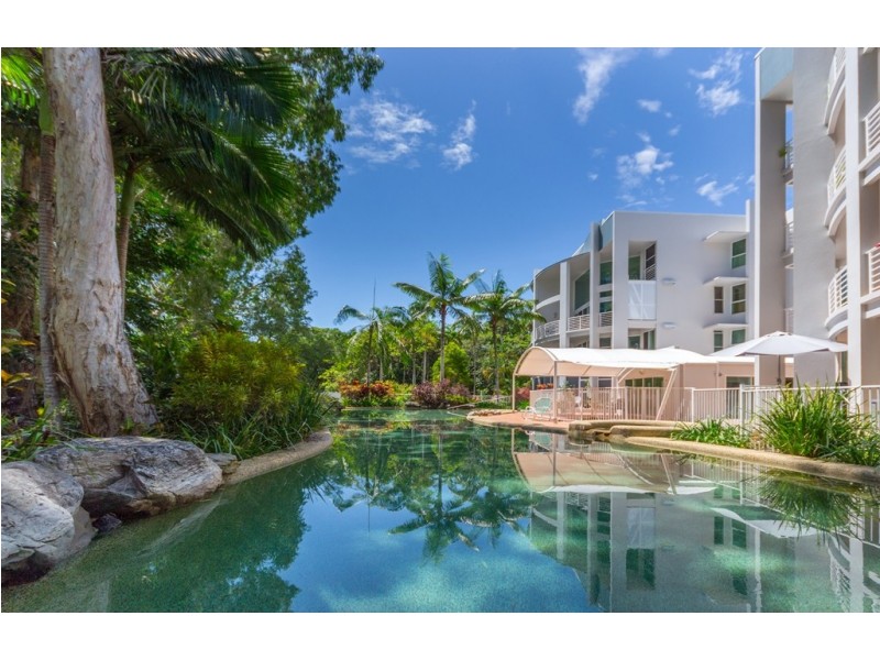 18/2 Deauville Close, Yorkeys Knob QLD 4878