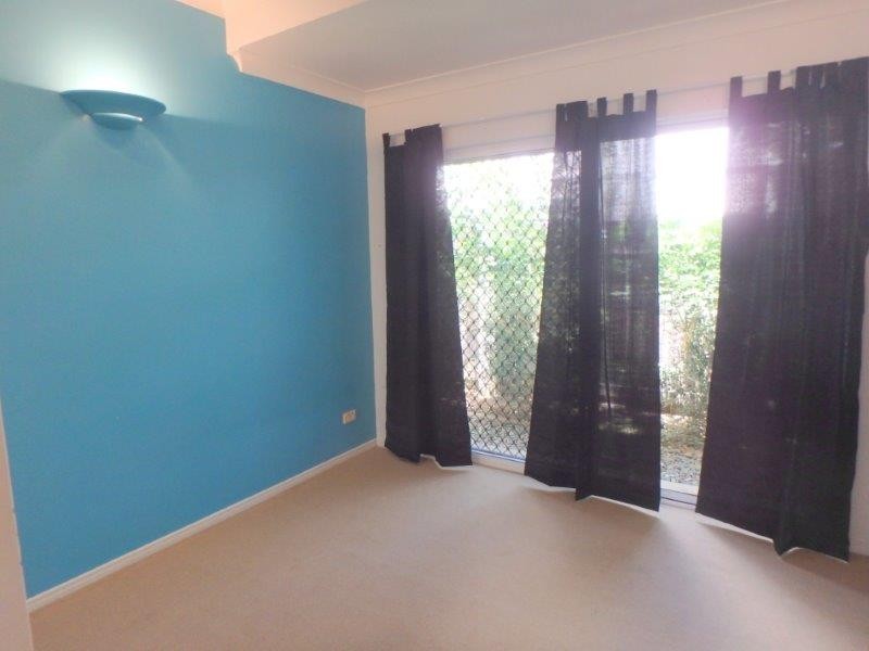 11 Macalister Place, Smithfield QLD 4878