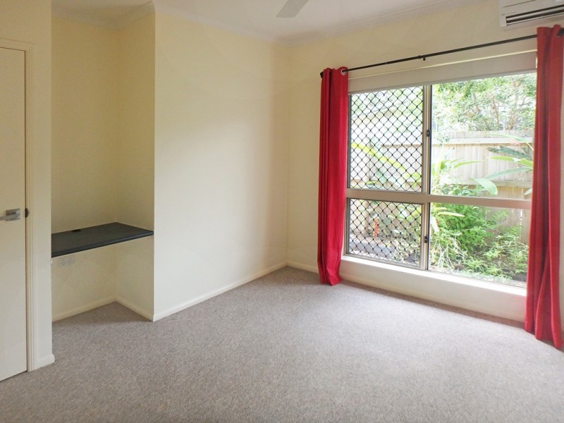 4 Icefire Quay, Trinity Park QLD 4879