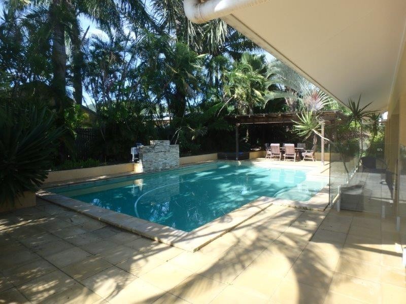 4 Squeaky Close, Kewarra Beach QLD 4879