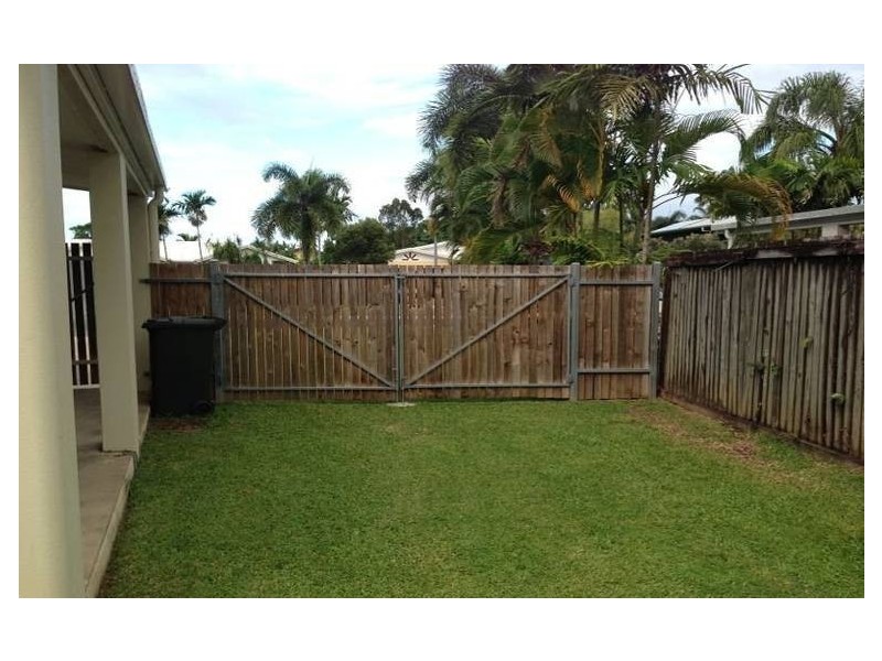 15 Cairnwell Street, Smithfield QLD 4878
