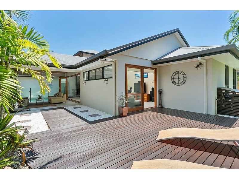 22 Selwyn Cct, Trinity Park QLD 4879