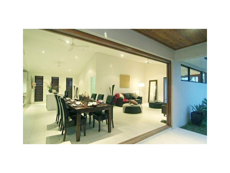 22 Selwyn Cct, Trinity Park QLD 4879