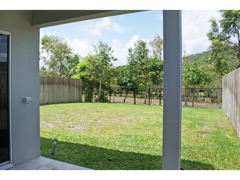 39 Starboard Street, Trinity Beach QLD 4879