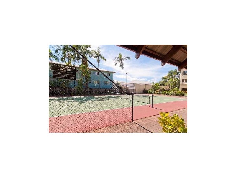 1110/2 Greenslopes Street, Cairns North QLD 4870