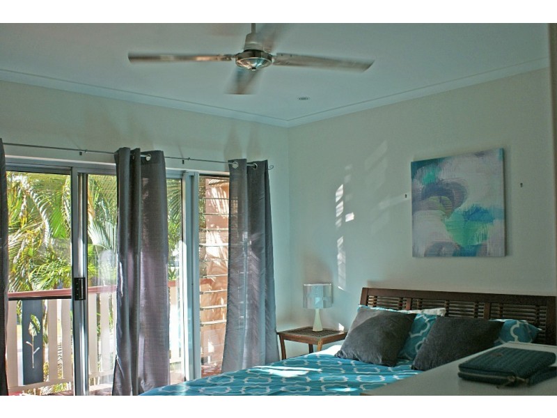 2/54 Best Street, Yorkeys Knob QLD 4878