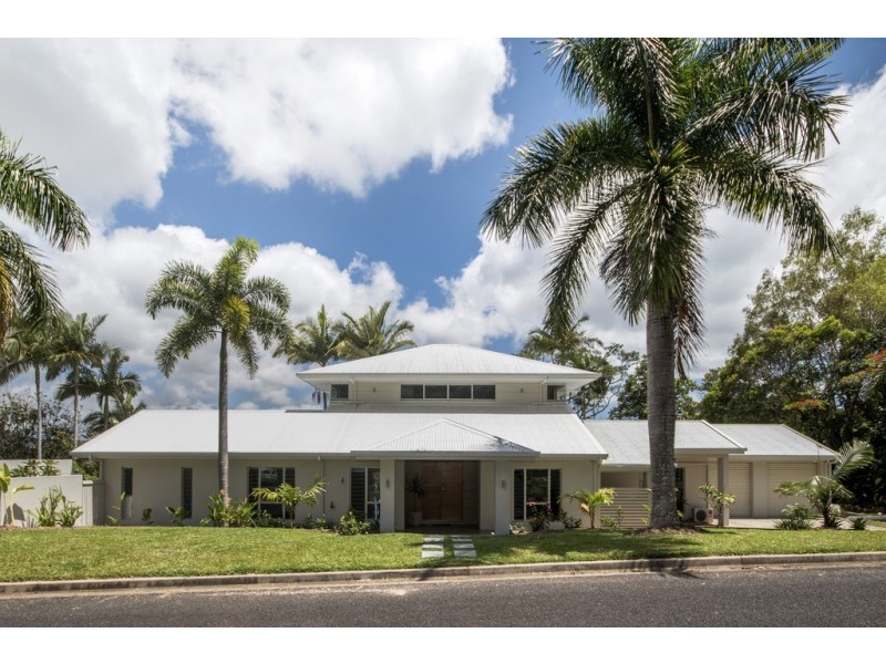 8 Hilltop Close, Kuranda QLD 4881