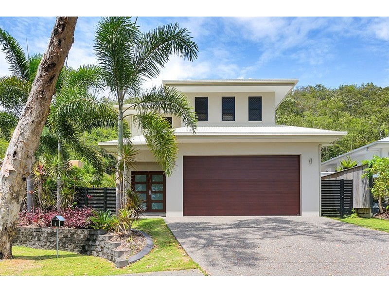 4 Seashells Cresent, Trinity Beach QLD 4879
