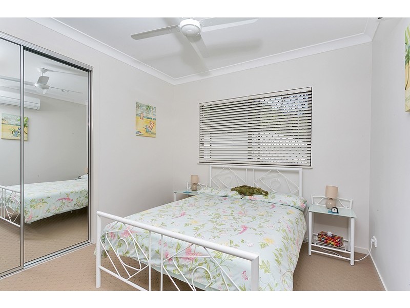 4 Seashells Cresent, Trinity Beach QLD 4879
