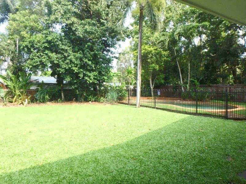 12 Coolangatta Close, Kewarra Beach QLD 4879