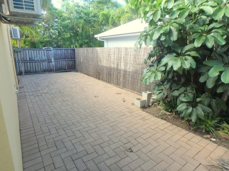 4 Squeaky Close, Kewarra Beach QLD 4879