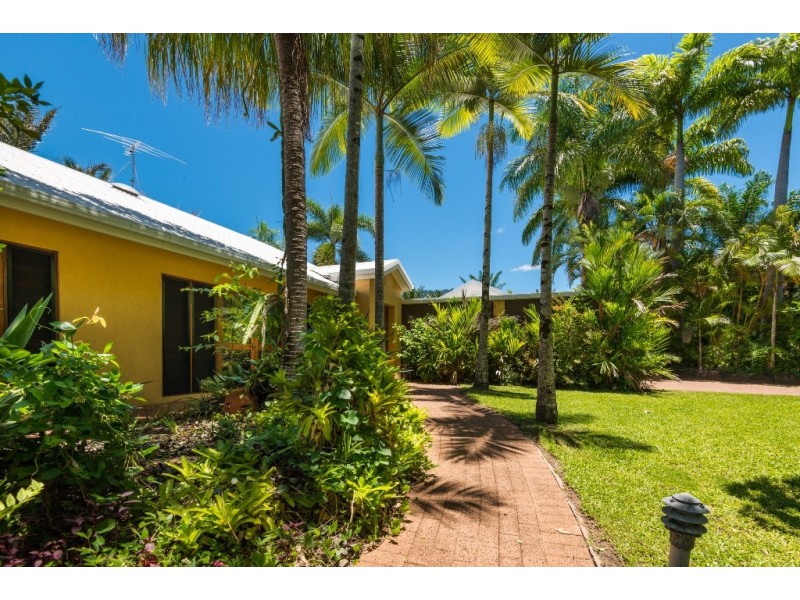 4 Squeaky Close, Kewarra Beach QLD 4879